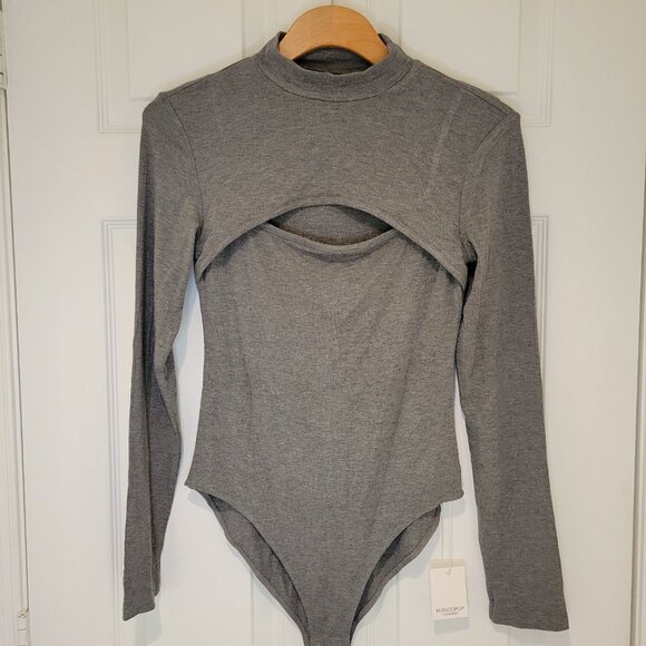 MANGOPOP Turtleneck Cut-Out Bodysuit NWT - Picture 3 of 9